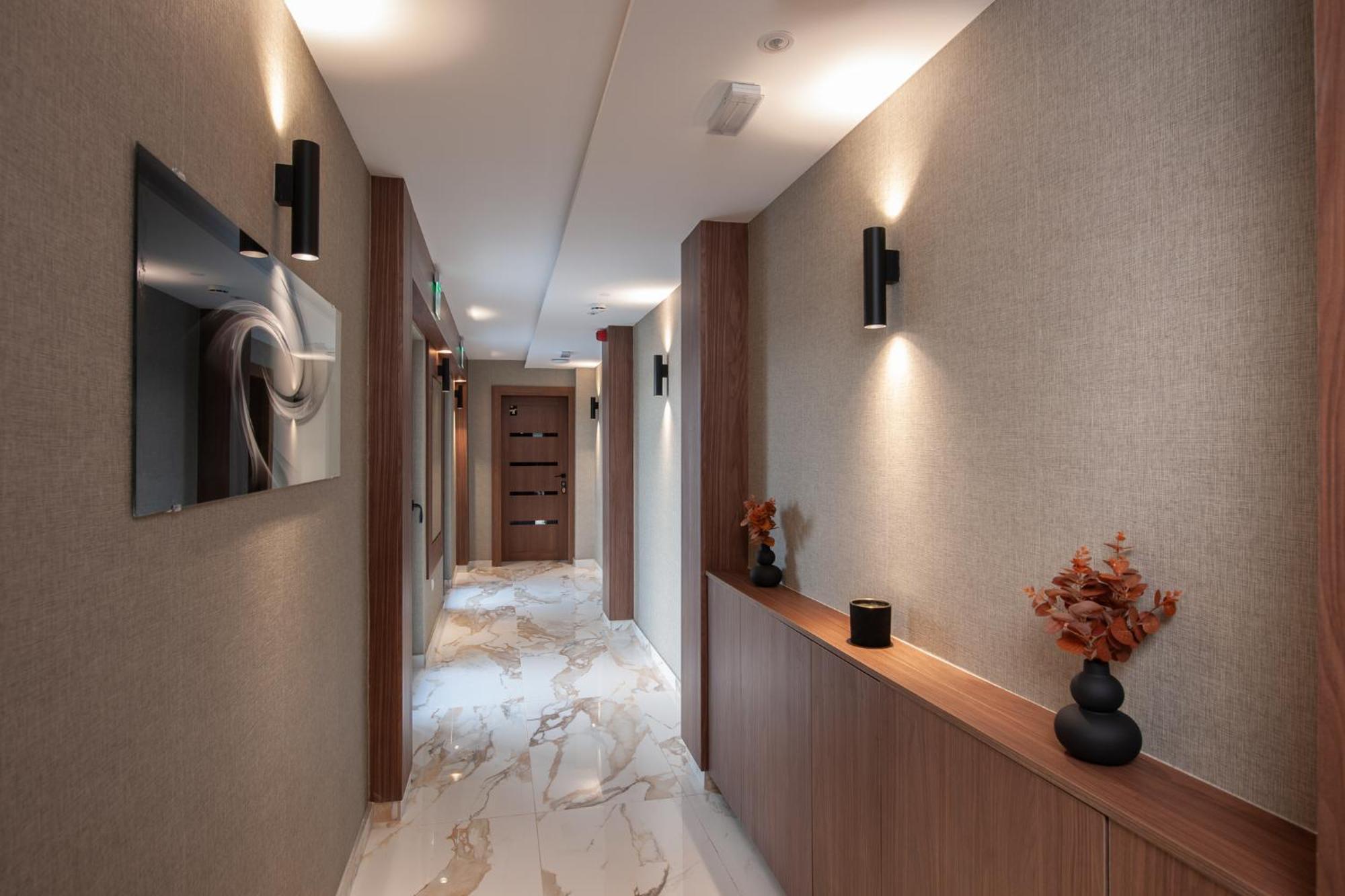 Hotel Kralj Kraljevo Kültér fotó