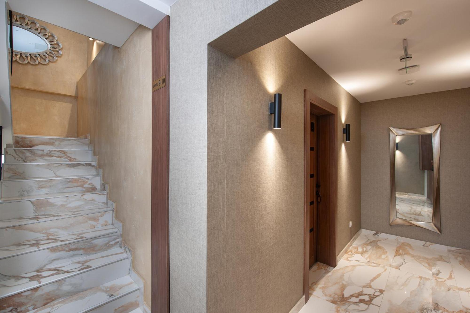 Hotel Kralj Kraljevo Kültér fotó
