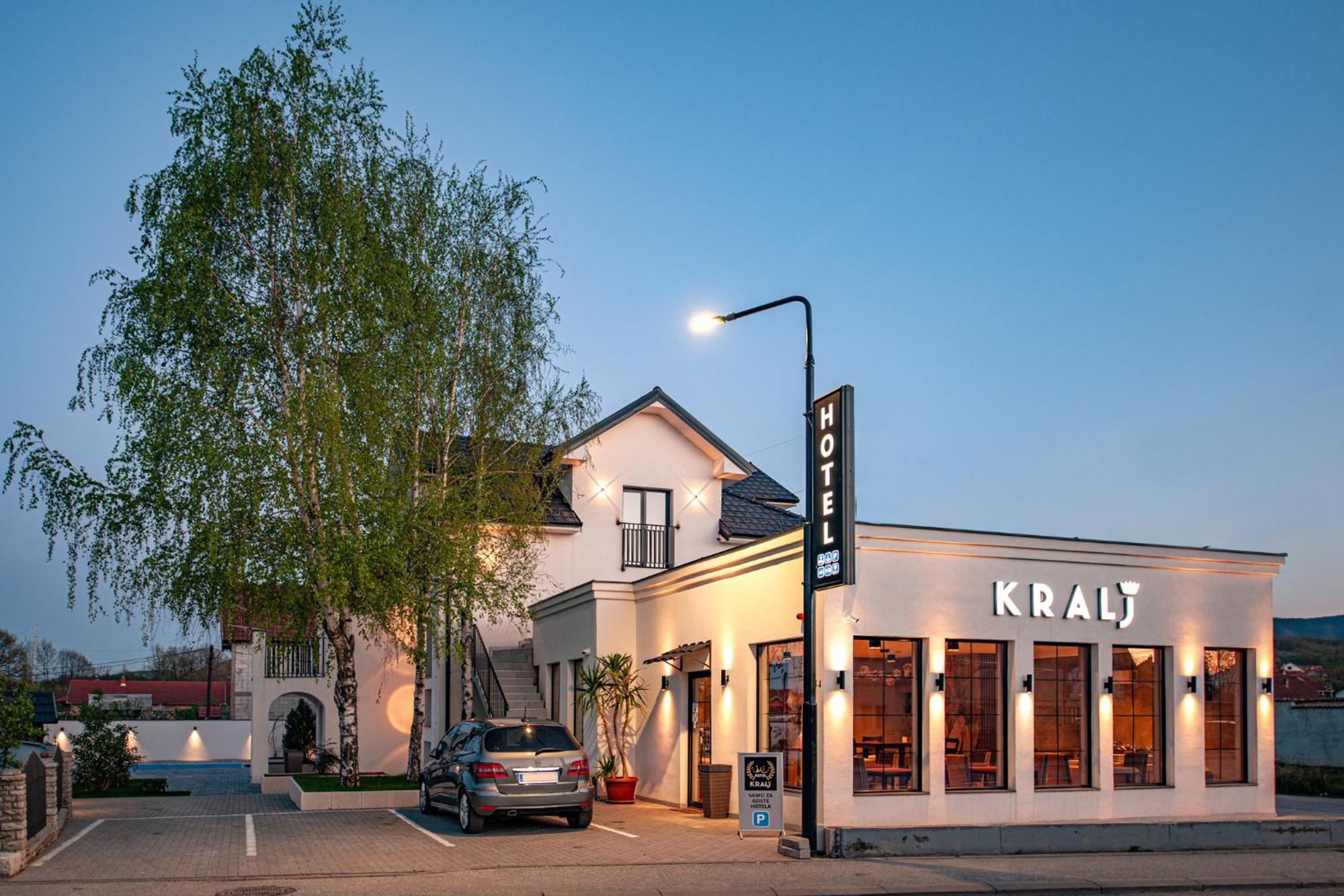 Hotel Kralj Kraljevo Kültér fotó