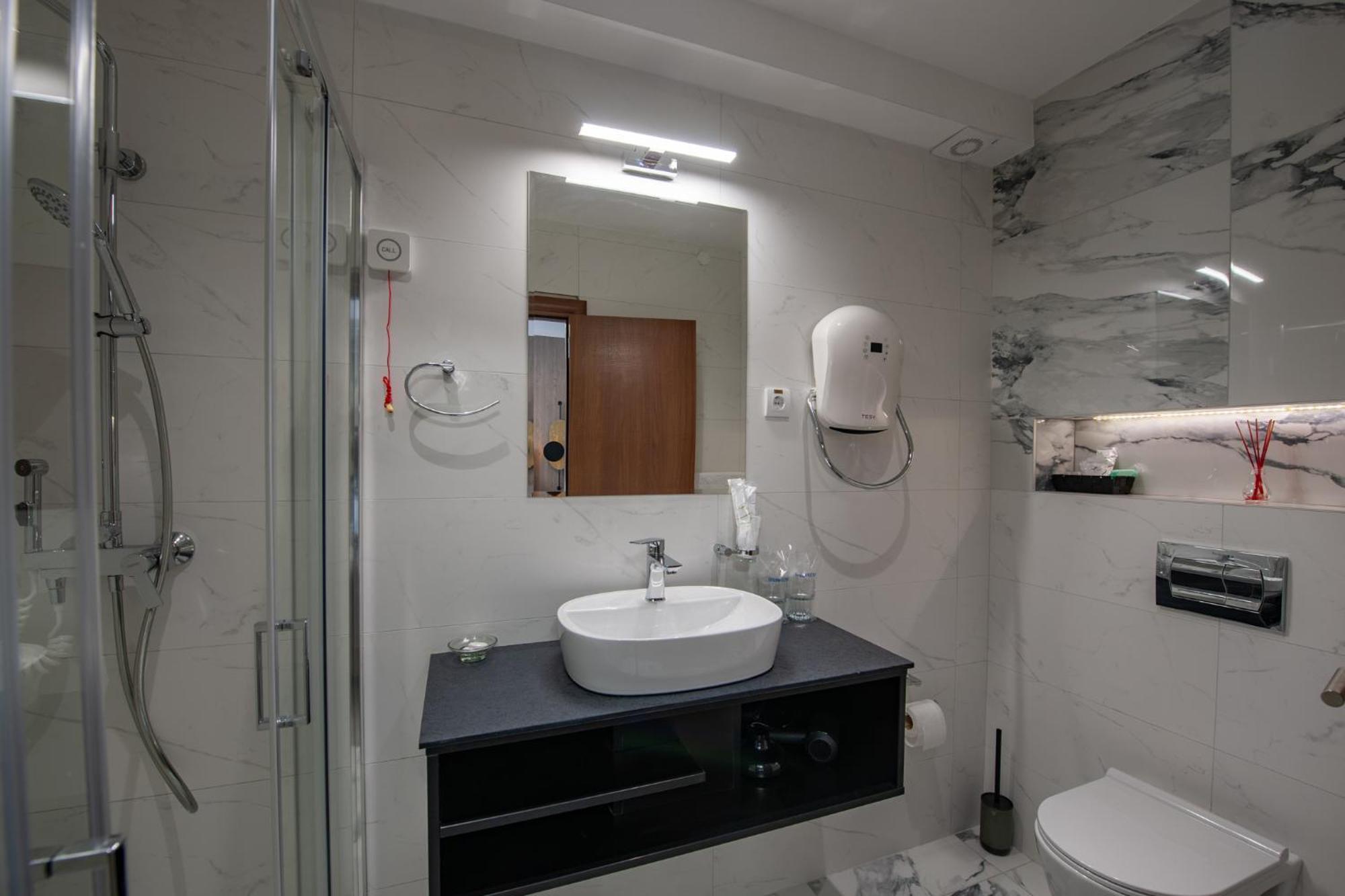 Hotel Kralj Kraljevo Szoba fotó