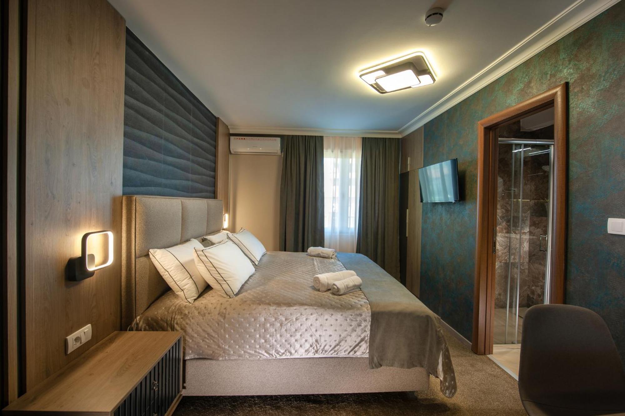 Hotel Kralj Kraljevo Kültér fotó